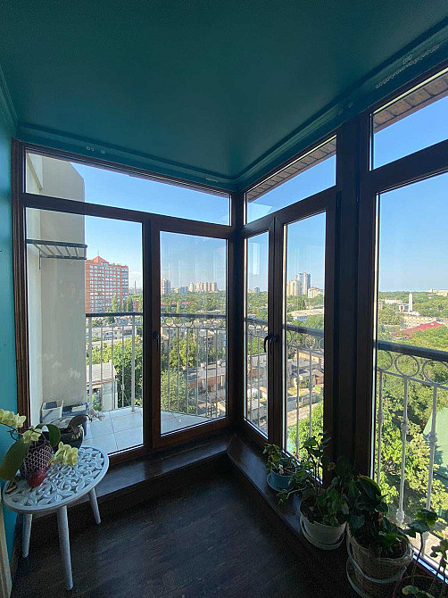 Трехкомнатная с ремонтом ,мебелью и техникой вблизи парка на Тенистой. Одеса - зображення 2