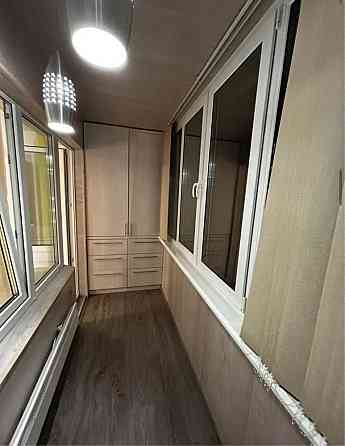 Укомплектована двокімнатна квартира! Розвинений район! Мінімальне оф! Буча