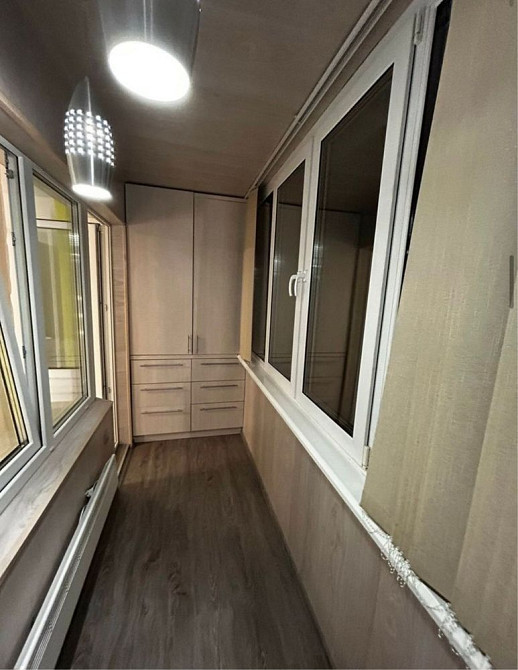 Укомплектована двокімнатна квартира! Розвинений район! Мінімальне оф! Буча - изображение 2