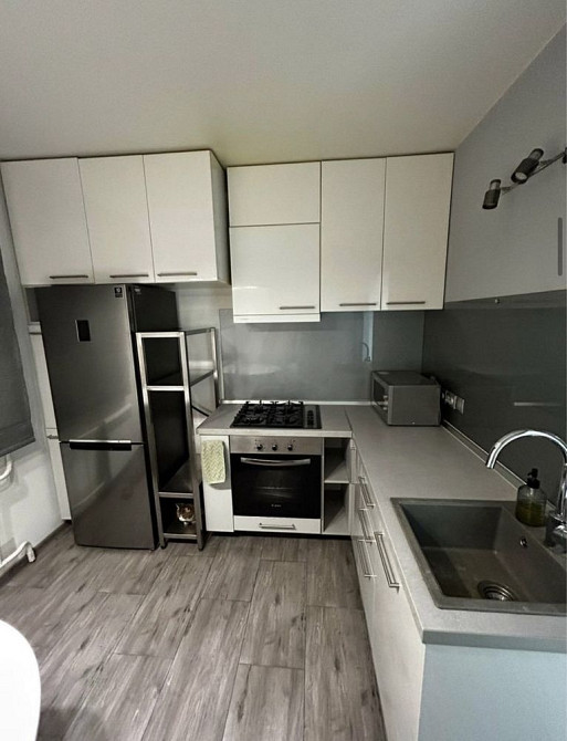 Укомплектована двокімнатна квартира! Розвинений район! Мінімальне оф! Буча - изображение 1