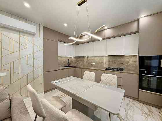 Укомплектована стильна 1-кімнатна квартира Ивано-Франковск