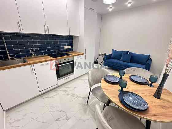 ЖК Академ -Квартал , під орендний бізнес! Киев