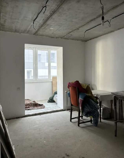 СРОЧНО__2-к кв. с начатым ремонтом в ЖК Чайка.2/10.ГАЗ__ТОРГ Крижанівка - изображение 2