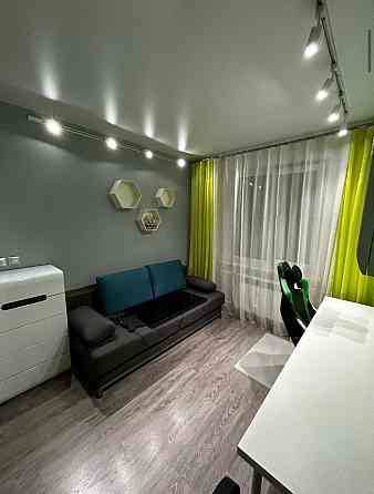 Укомплектована двокімнатна квартира! Розвинений район! Мінімальне оф! Буча