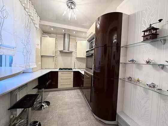 Продам 4 кім.квартиру, лівий берег, з ремонтом та меблями Кам`янське (Запорізька обл.)