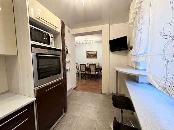 Продам 4 кім.квартиру, лівий берег, з ремонтом та меблями Кам`янське (Запорізька обл.)