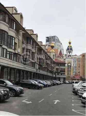 Оболонська набережна, 7. Видова на парк Наталка Киев