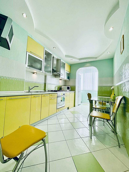 Квартира с ремонтом и мебелью рядом со школой и Южным рынком Одеса - зображення 1