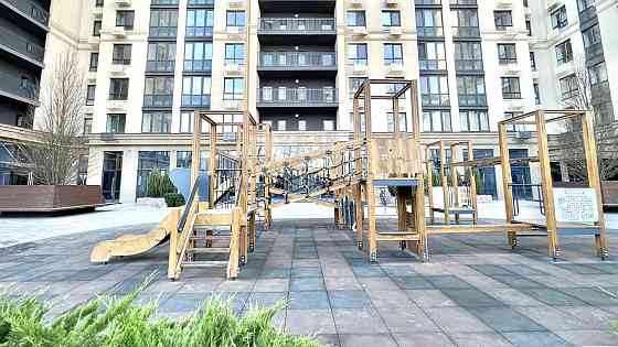 Розкішна євродвушка з гардеробом  в преміальному будинку Ірпінь