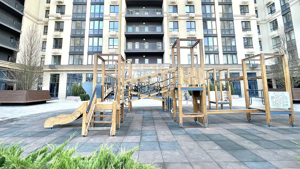 Розкішна євродвушка з гардеробом  в преміальному будинку Ірпінь - зображення 1