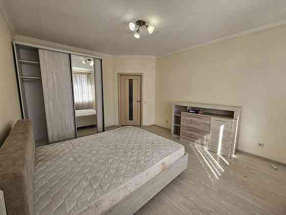 Здається простора 1 кімнатна квартира в Новому Районі Ужгород