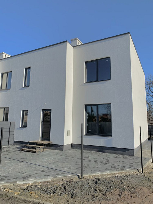 Квартира /таунхаус в м.Луцьк з власною прибудинковою територією 2,5сот Тарасово - изображение 2