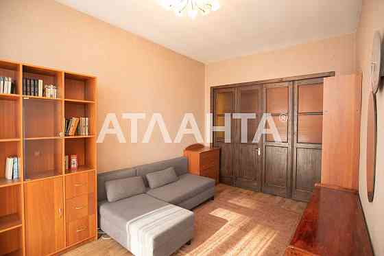 Продам 2-комнатную Сталинку в Центре Большая Арнаутская Место для авто Одеса