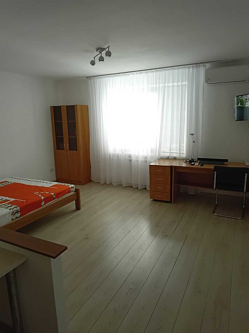 1-кім кв.   вул Ярослава Мудрого,28, власник, без комісії Бровары - изображение 5