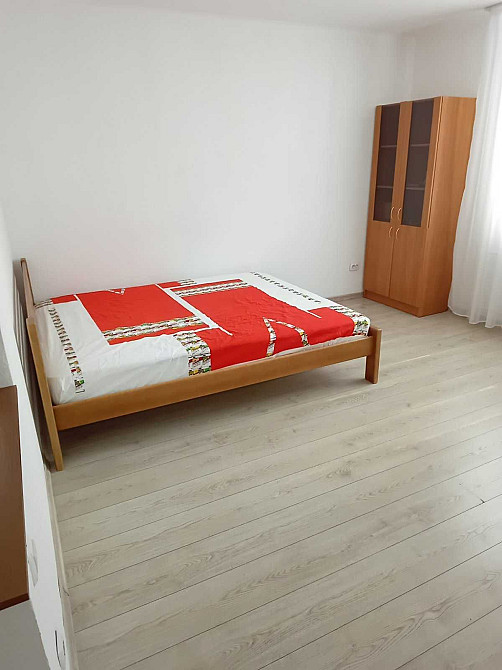 1-кім кв.   вул Ярослава Мудрого,28, власник, без комісії Бровары - изображение 4