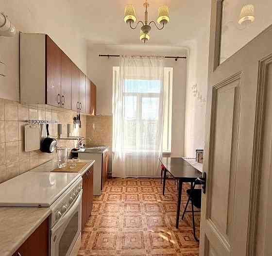 Эксклюзивна 2-кімнатна в Центрі, біля Музкомедії. Одеса