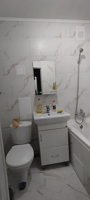 Оренда 1кв.центр меблі техніка,ціна договірна. Каменец-Подольский - изображение 1