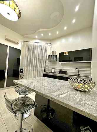 Выгодно! Срочно! Квартира в центре! Средний этаж, АГВ Одеса