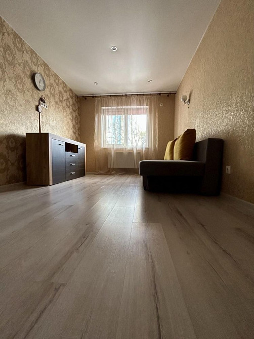 Однокімнатна з ремонтом! Центр міста! Топ ціна! Газ! Балкон! Програми! Ірпінь - зображення 1