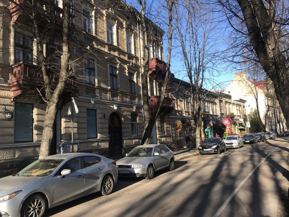 2-х кімнатна квартира по вул. Франка, центр міста. Ивано-Франковск - изображение 1