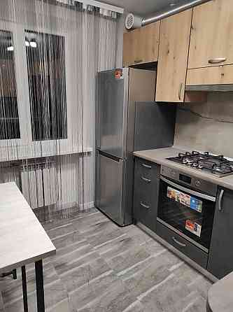 Продам квартиру с ремонтом 2024 г., 4/10 эт., кирпичный дом Дніпро