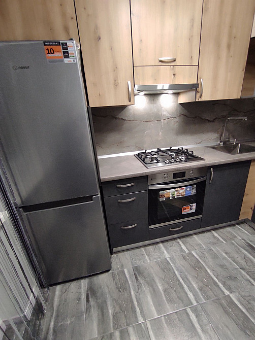 Продам квартиру с ремонтом 2024 г., 4/10 эт., кирпичный дом Дніпро - зображення 2