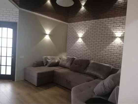 Выгодно!!! Квартира с ремонтом в ЖК Вернисаж! Одеса