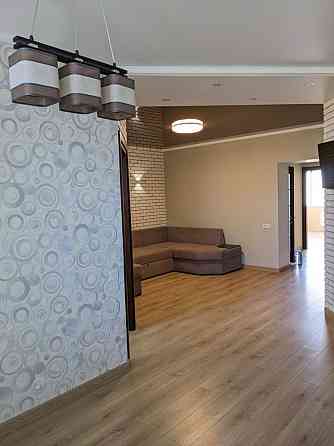 Выгодно!!! Квартира с ремонтом в ЖК Вернисаж! Одеса