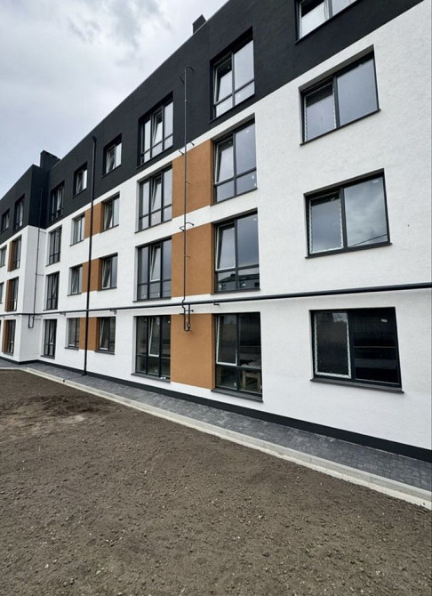 Продаж 2 кімнатної квартири на Щасливому Ровно - изображение 2