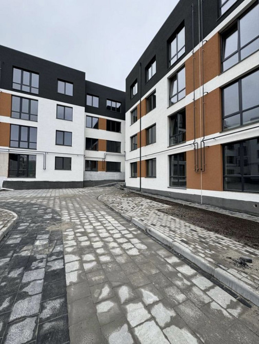 Продаж 2 кімнатної квартири на Щасливому Ровно - изображение 1