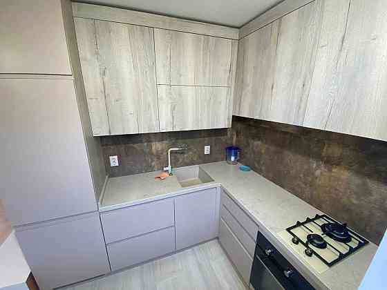 2к Бастіонна, 1/36 Печерський центр Ботсад М Звіринецька Киев