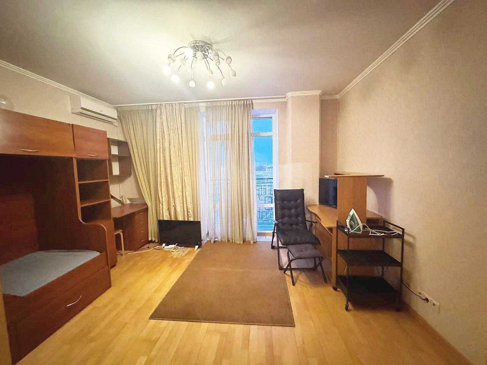 Метро Шулявська та скоросний трамвай пішки.Можна з маленькою собачкою Киев - изображение 6