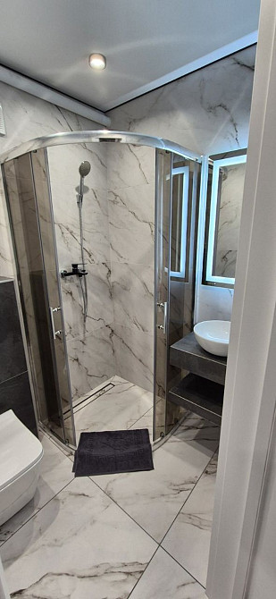 1к Лукьяненко (Жуковского) 39/41, Нагорный р-н Дніпро - зображення 5