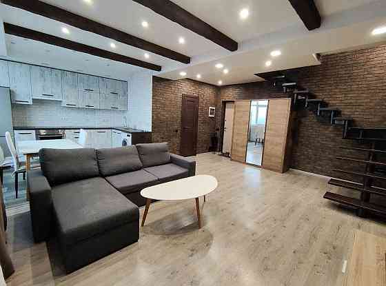 Оренда роздільної 2к квартири. 74м2. Біля метро Нивки. ЖК Глорія парк Киев