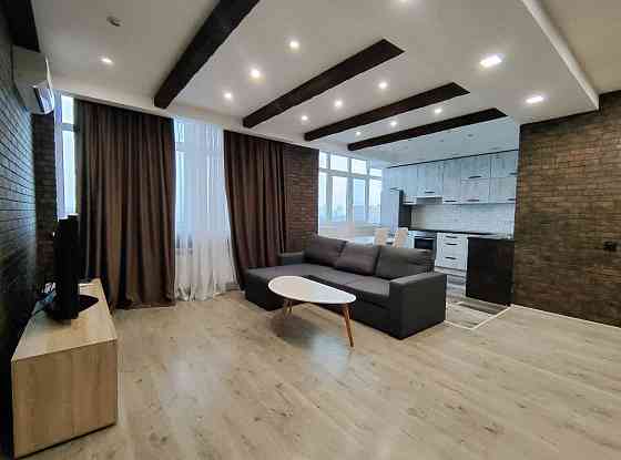 Оренда роздільної 2к квартири. 74м2. Біля метро Нивки. ЖК Глорія парк Киев