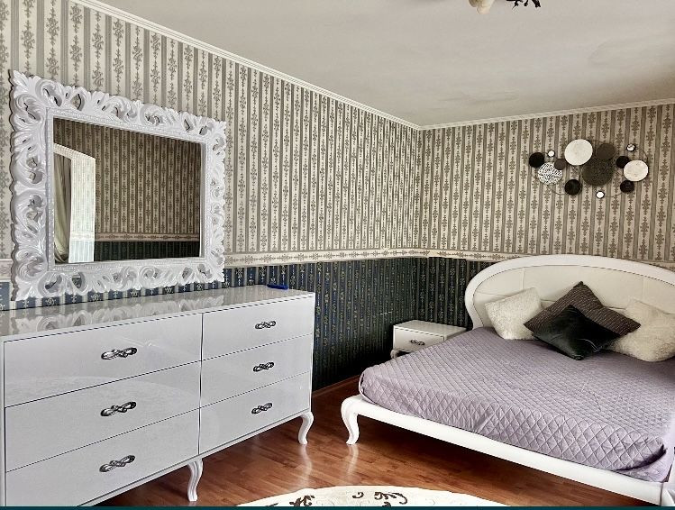 Сдам 2 ком квартиру современный ремонт. Б. Хмельницкого 32. Титова Дніпро - зображення 2