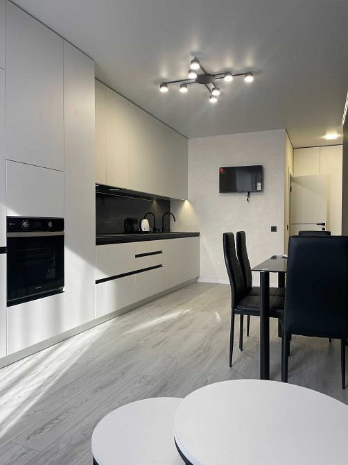 Новобудова! Продам укомплектовану квартиру!! Ровно - изображение 2