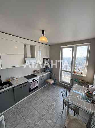 Выгодная 3х-комнатная квартира с ремонтом ЖК Одесские традиции.
 Квар Одеса