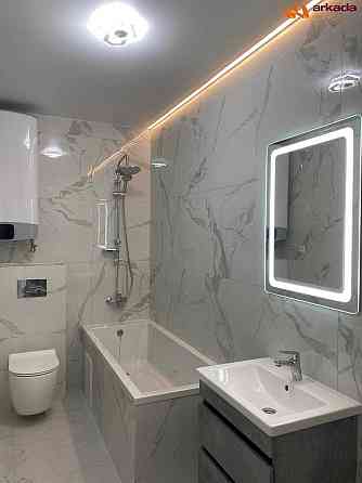 Продається 1 кімнатна квартира з ремонтом та меблями в новобудові !!! Ивано-Франковск