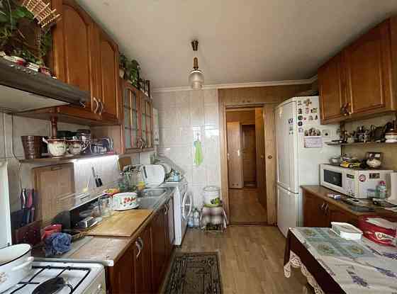 Продаж трикімнатної квартири у цегляному будинку Львів