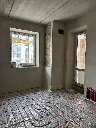 Продається двокімнатна квартира біля парку і озера топова локація Ивано-Франковск