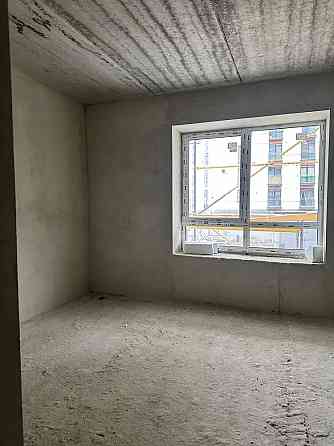 Продається двокімнатна квартира біля парку і озера топова локація Ивано-Франковск