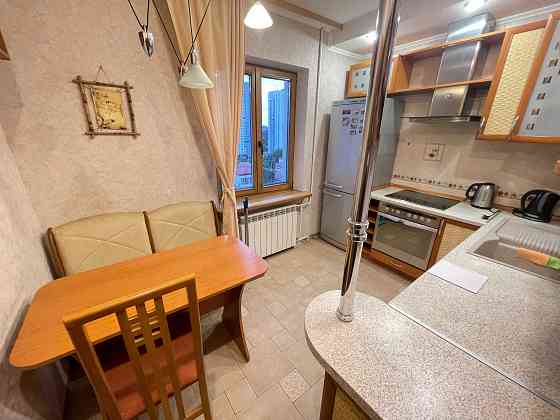 Сдам 3-к.кв. Возле метро Оболонь и ТРЦ Дрим Таун/ ул.Иорданская 11Д Киев