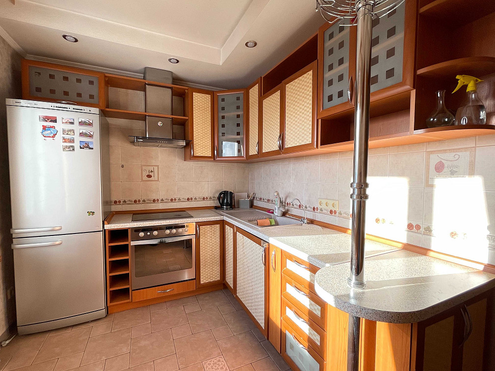 Сдам 3-к.кв. Возле метро Оболонь и ТРЦ Дрим Таун/ ул.Иорданская 11Д Киев - изображение 3