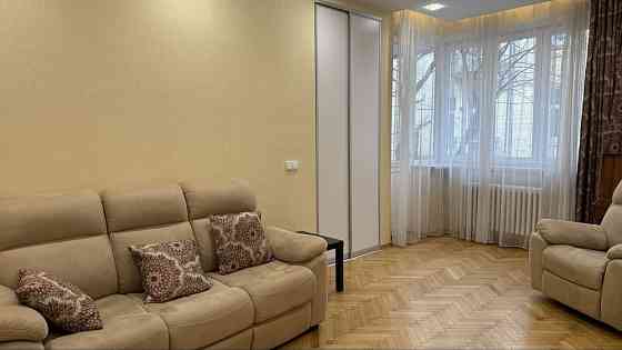 Оренда двокімната квартира центр Левицького-Пекарська Львов