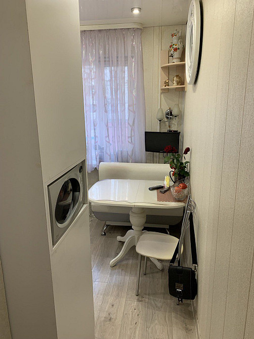 Продається 2 кімнатна квартира, Новинка. Ровно - изображение 4