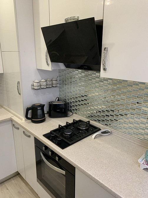 Продається 2 кімнатна квартира, Новинка. Ровно - изображение 2