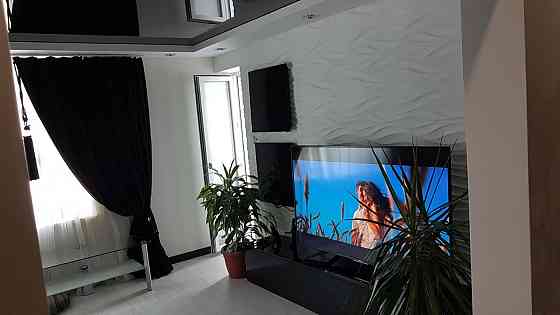 Продам 2х кімнатну квартиру з ремонтом вул.Яскрава Дніпро