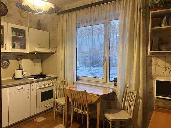 Продам 2-х кімн.кв.вул.Приозерна,10г.метро Оболонь Киев