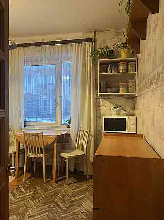 Продам 2-х кімн.кв.вул.Приозерна,10г.метро Оболонь Киев